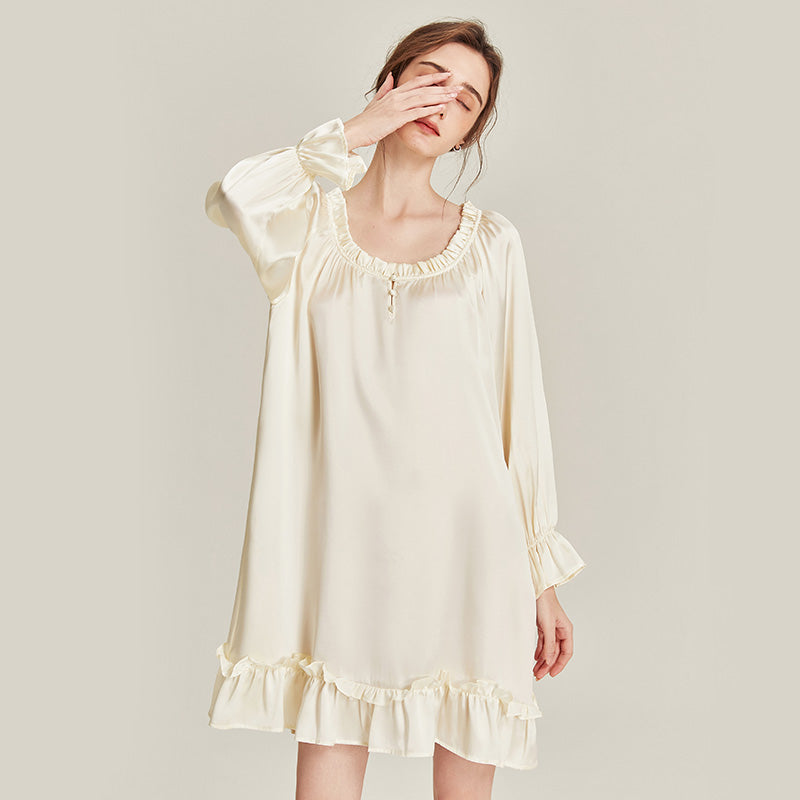 Silk vintage online nightgown