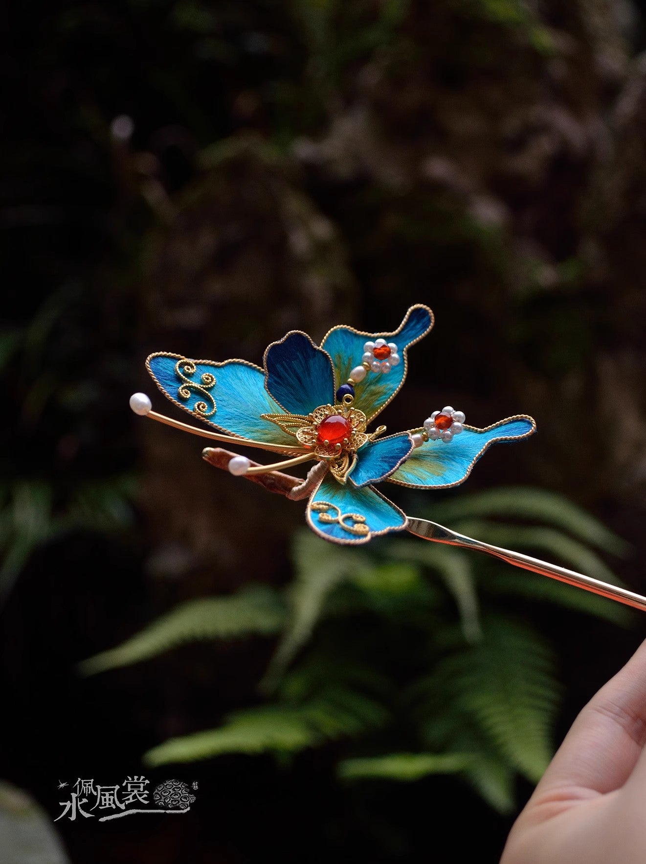 Handcrafted Silk Velvet Flower Jewelry – Traditional Chinese Hairpins & Brooches MOMOTAR