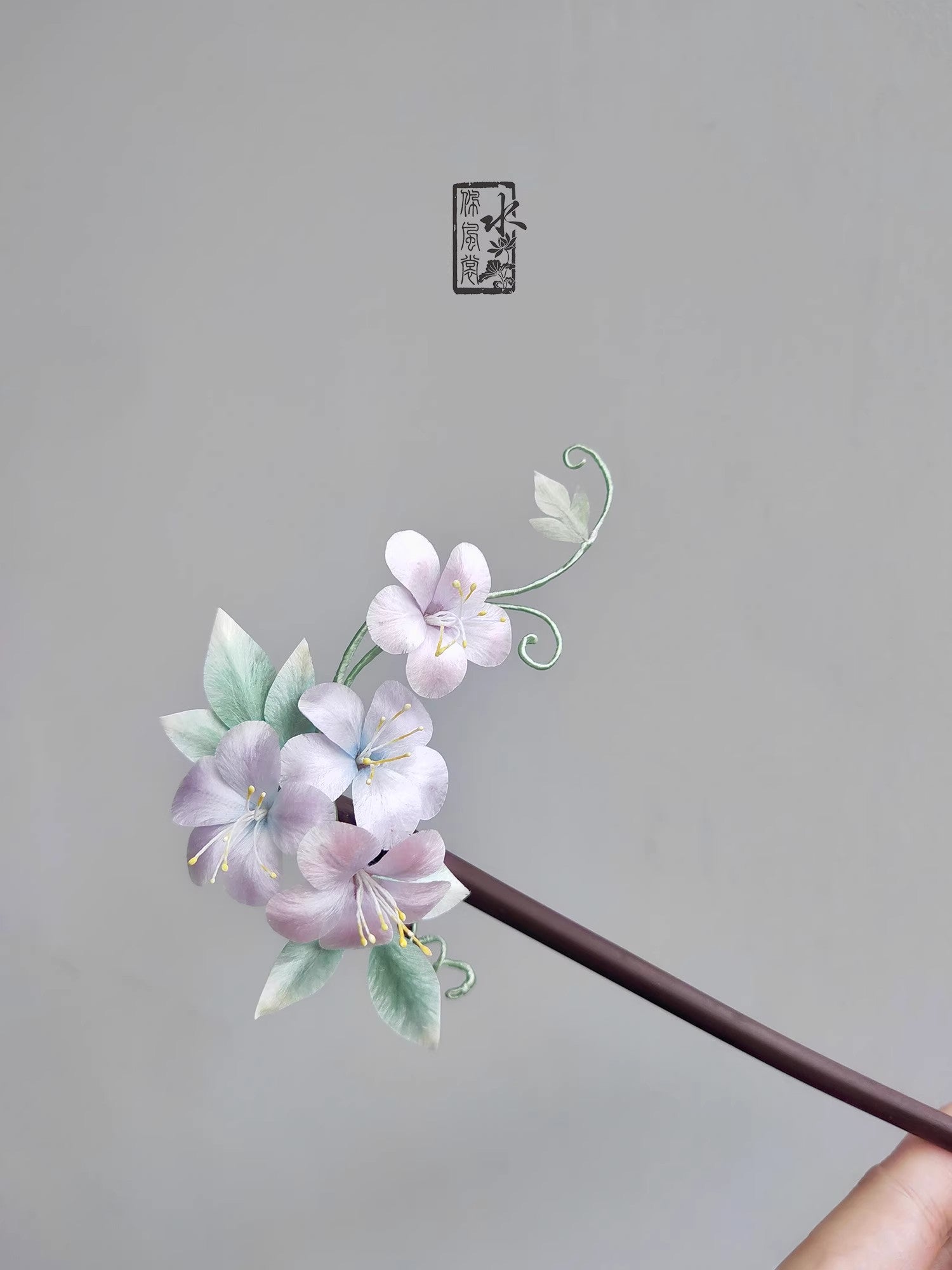 Handcrafted Silk Velvet Flower Jewelry – Traditional Chinese Hairpins & Brooches MOMOTAR