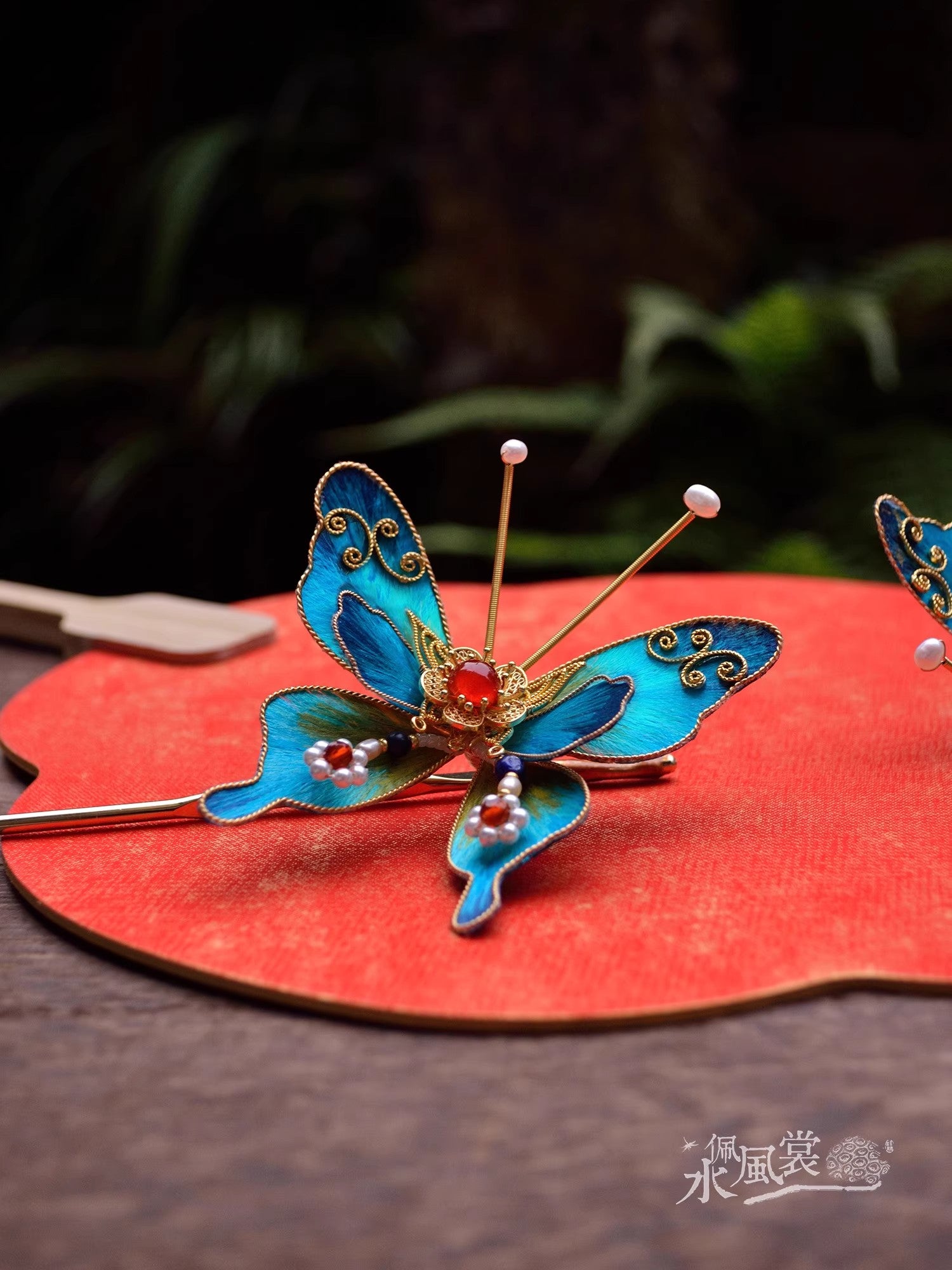 Handcrafted Silk Velvet Flower Jewelry – Traditional Chinese Hairpins & Brooches MOMOTAR