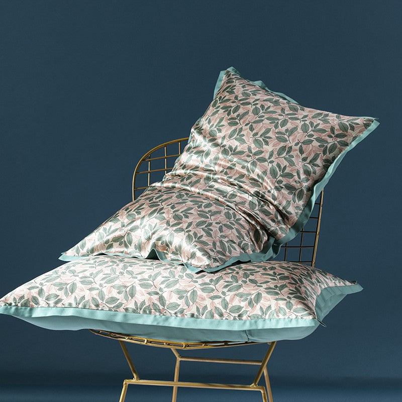 Patterned silk pillowcase best sale